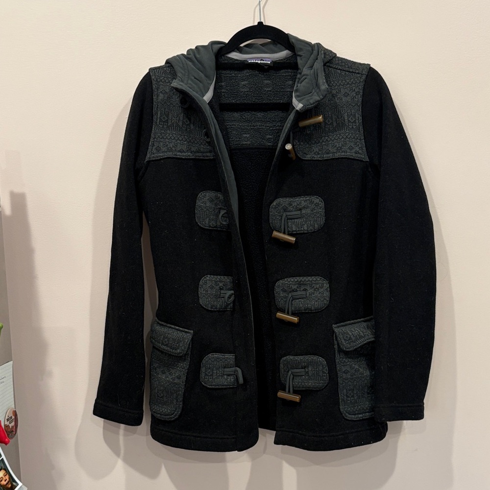 Patagonia Black and Gray Utility Jacket